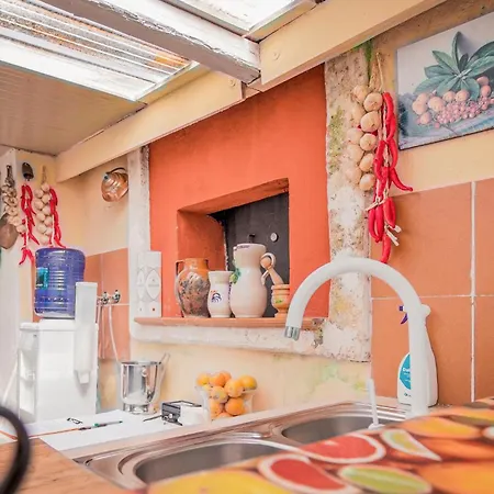 1 Bedroom Cozy In Holiday home